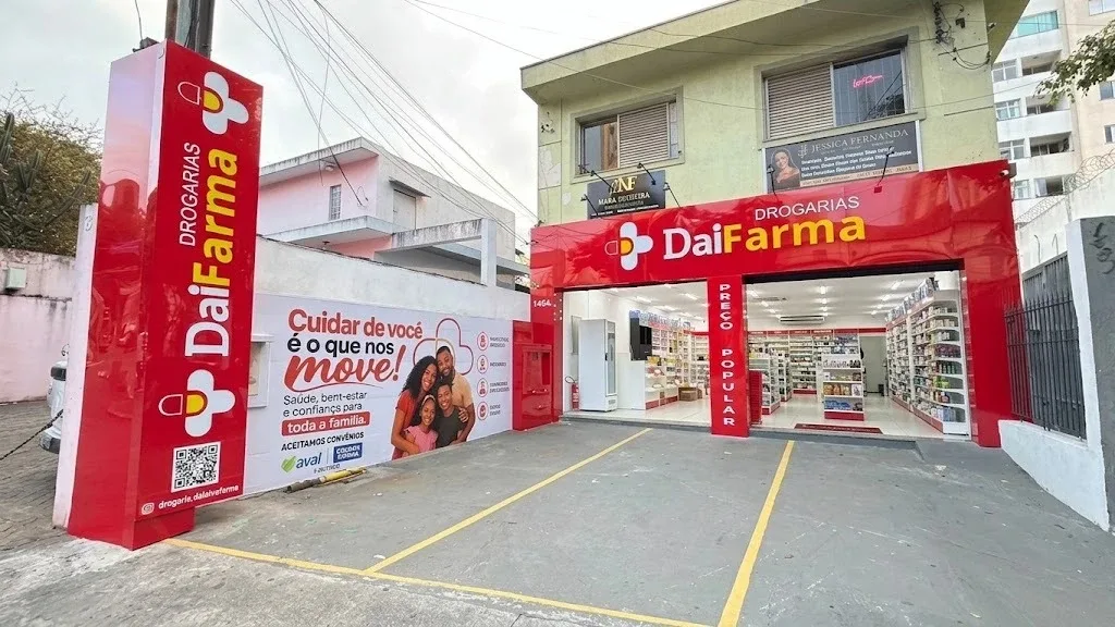 Fachada da Drogaria DaiFarma Mercês